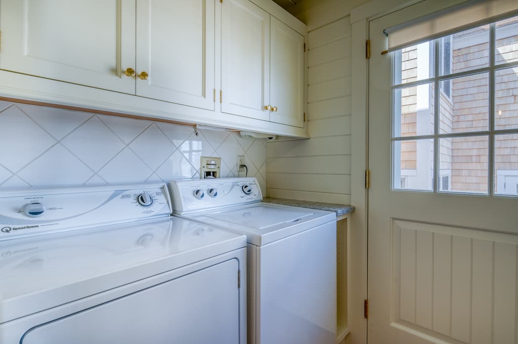 1st Floor Laundry