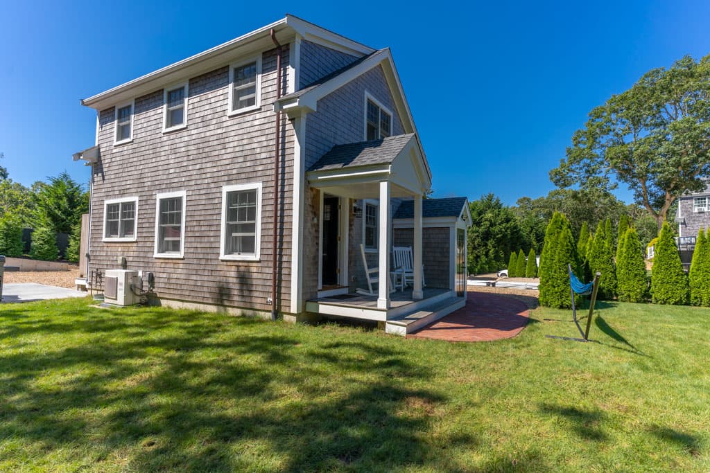 Smith Hollow Front and Side