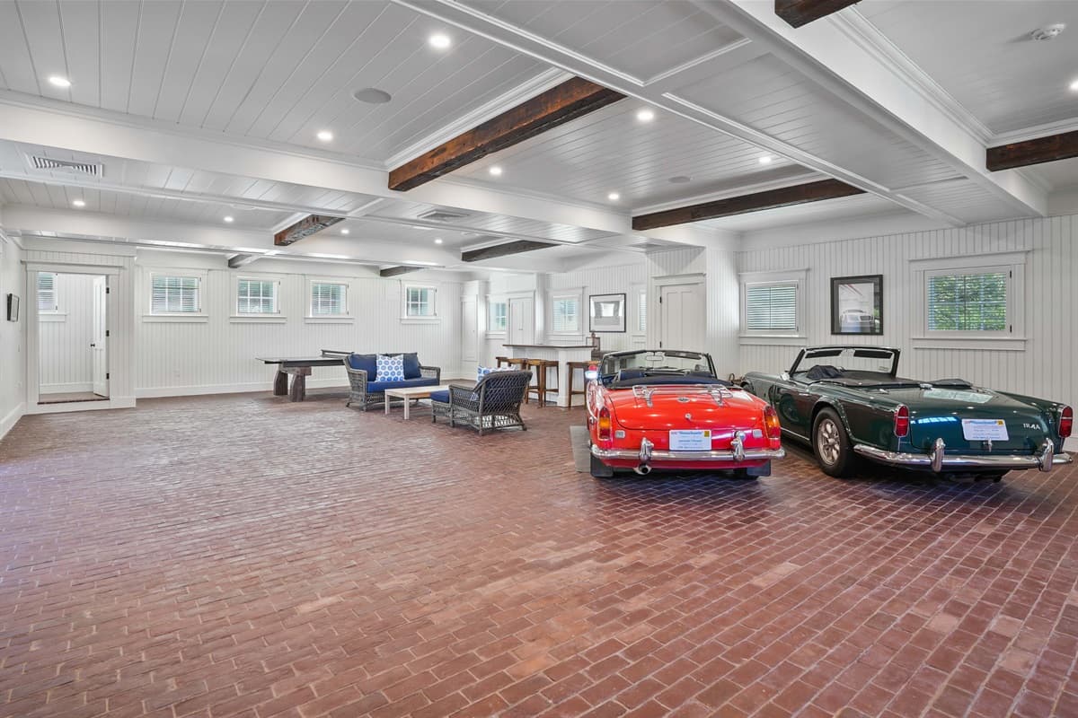 Carriage House Garage