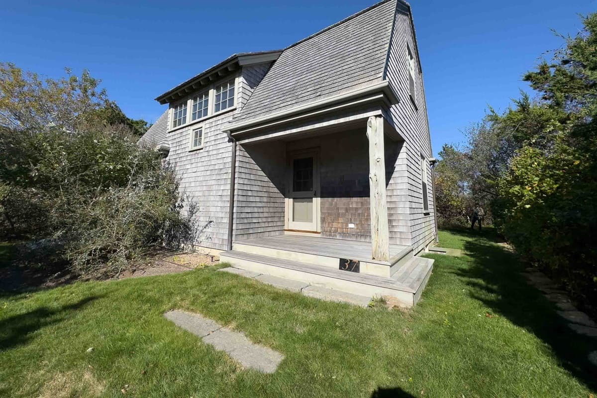 Guest House
